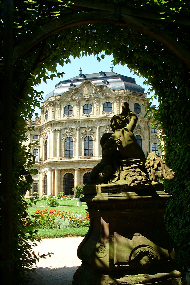 residenz-vertical